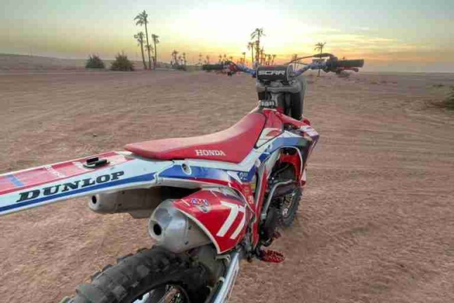 Balade en moto-cross à la Palmeraie