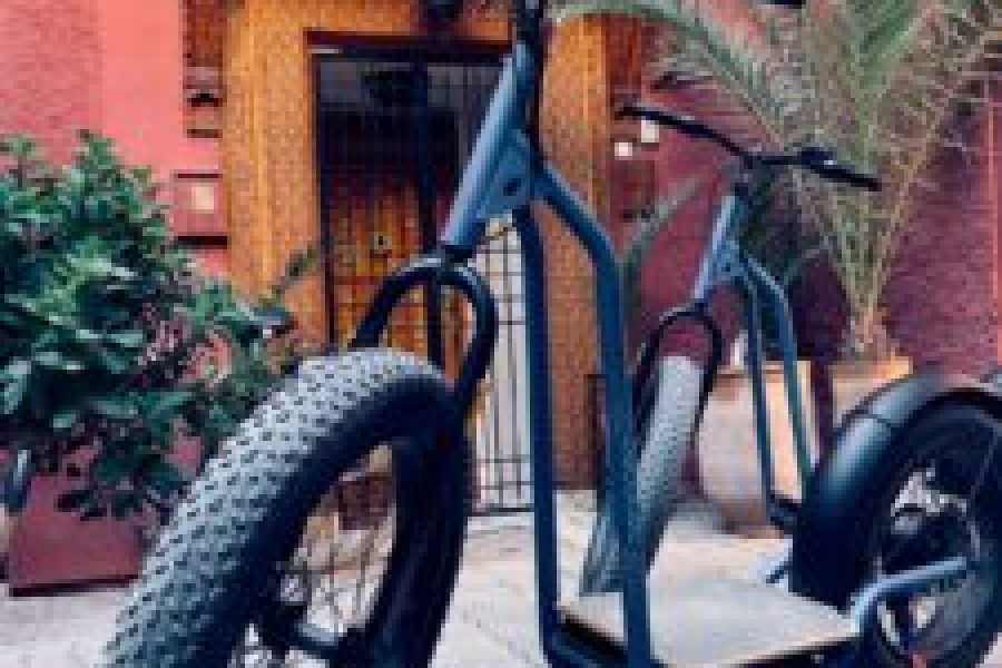 Balade en trottinette dans la Médina