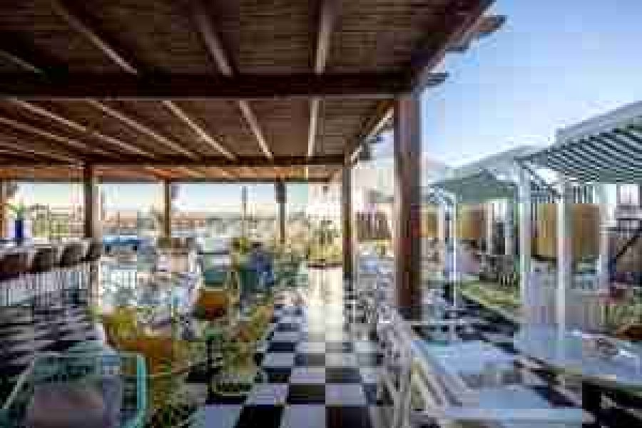 Lola Sky Lounge